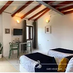 Guest House Pina
